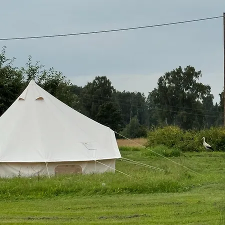 Vallimaee Glamping Otepaeae Luxussátor
