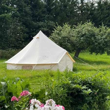 Vallimaee Glamping Otepaeae Magestiku
